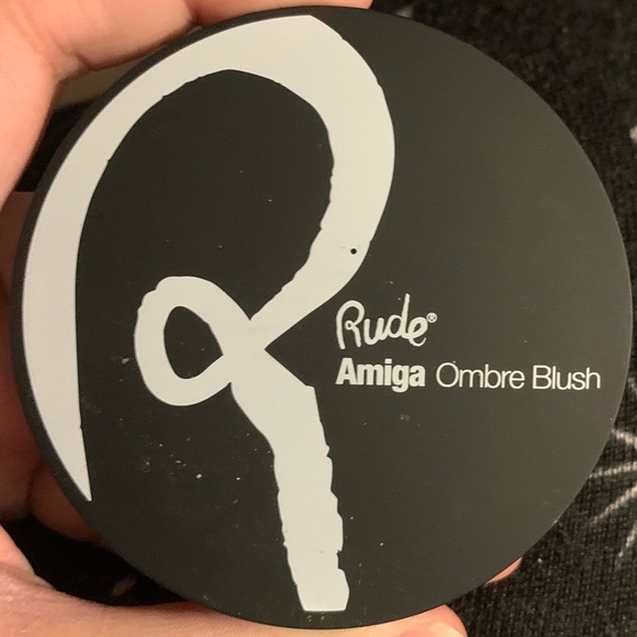 Rude Cosmetics Amiga Ombre Blush - Picture 2 of 3